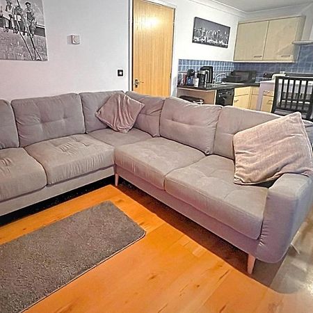 Stylish 2 Bedroom Apartment, Central Exeter, Parking On Site Экстерьер фото
